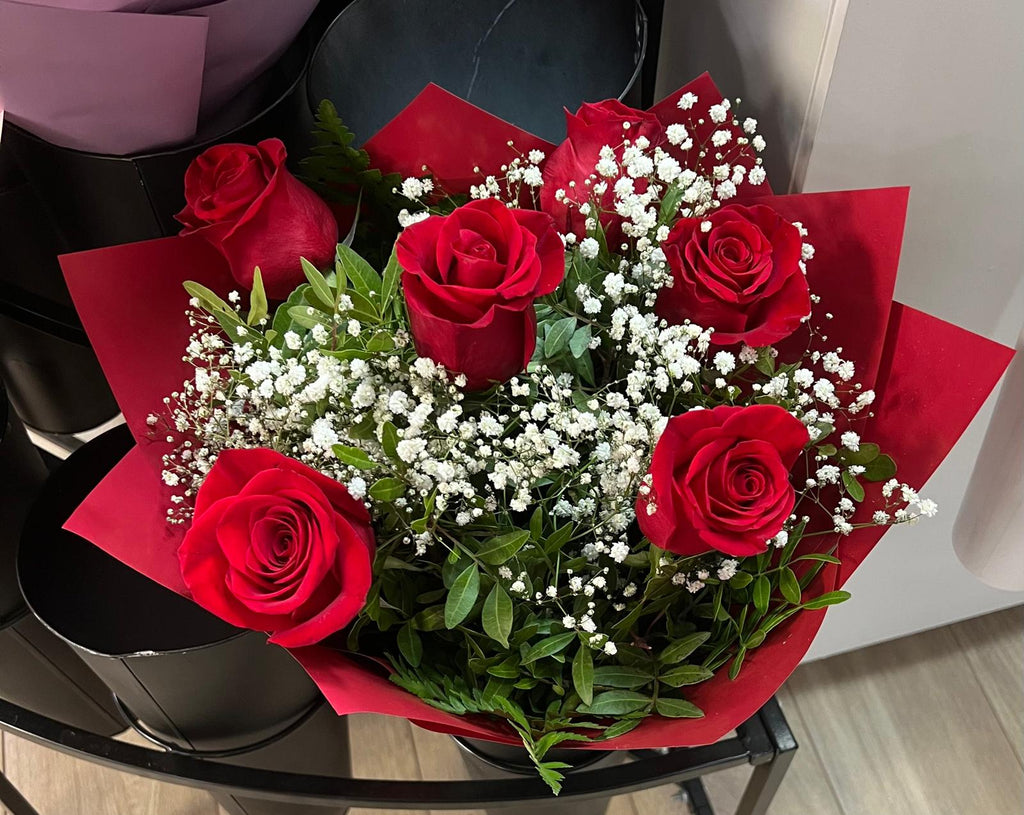 RAMO SIX ROSES