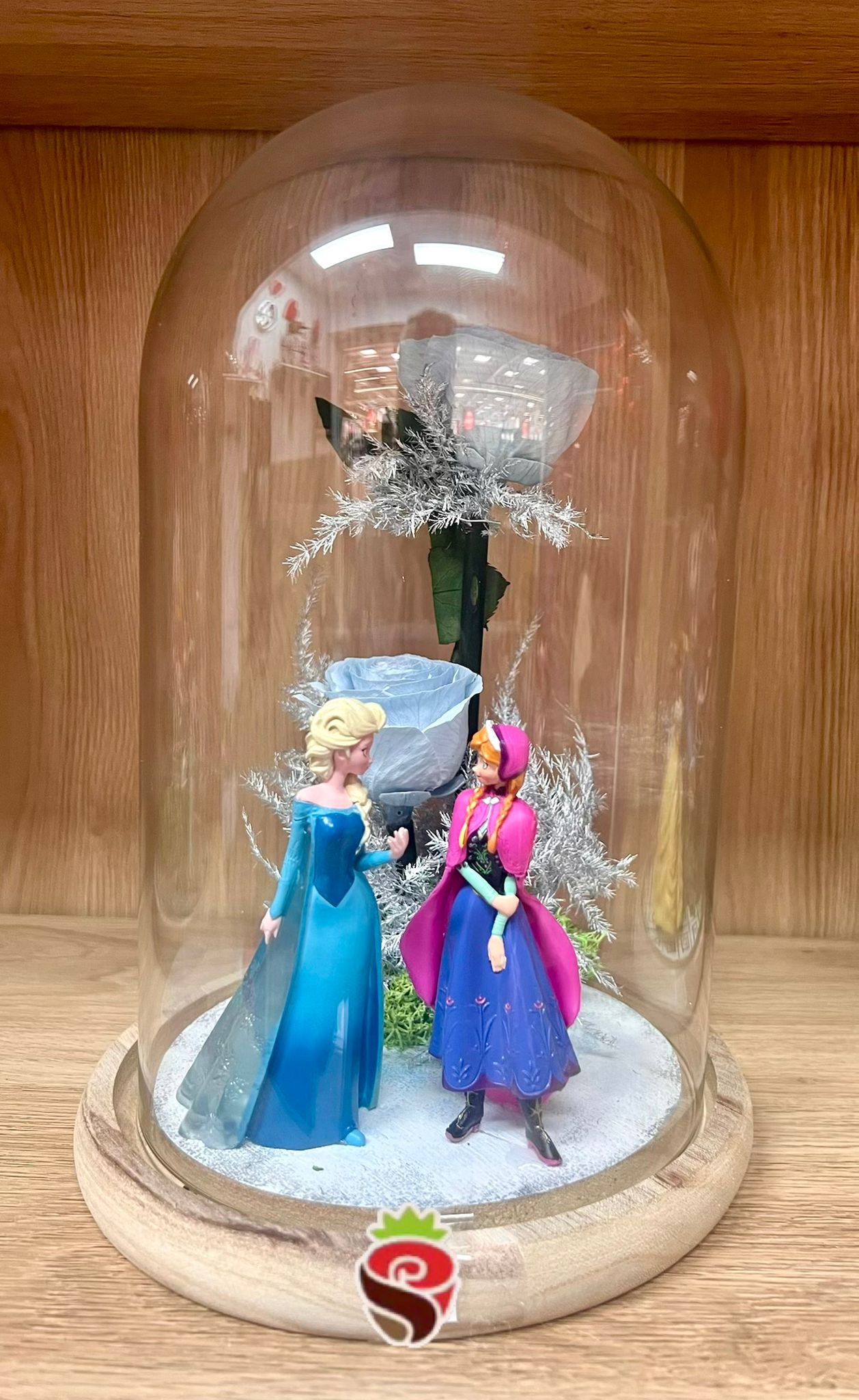 CUPULA PERSONALIZADA CON ROSA ETERNA