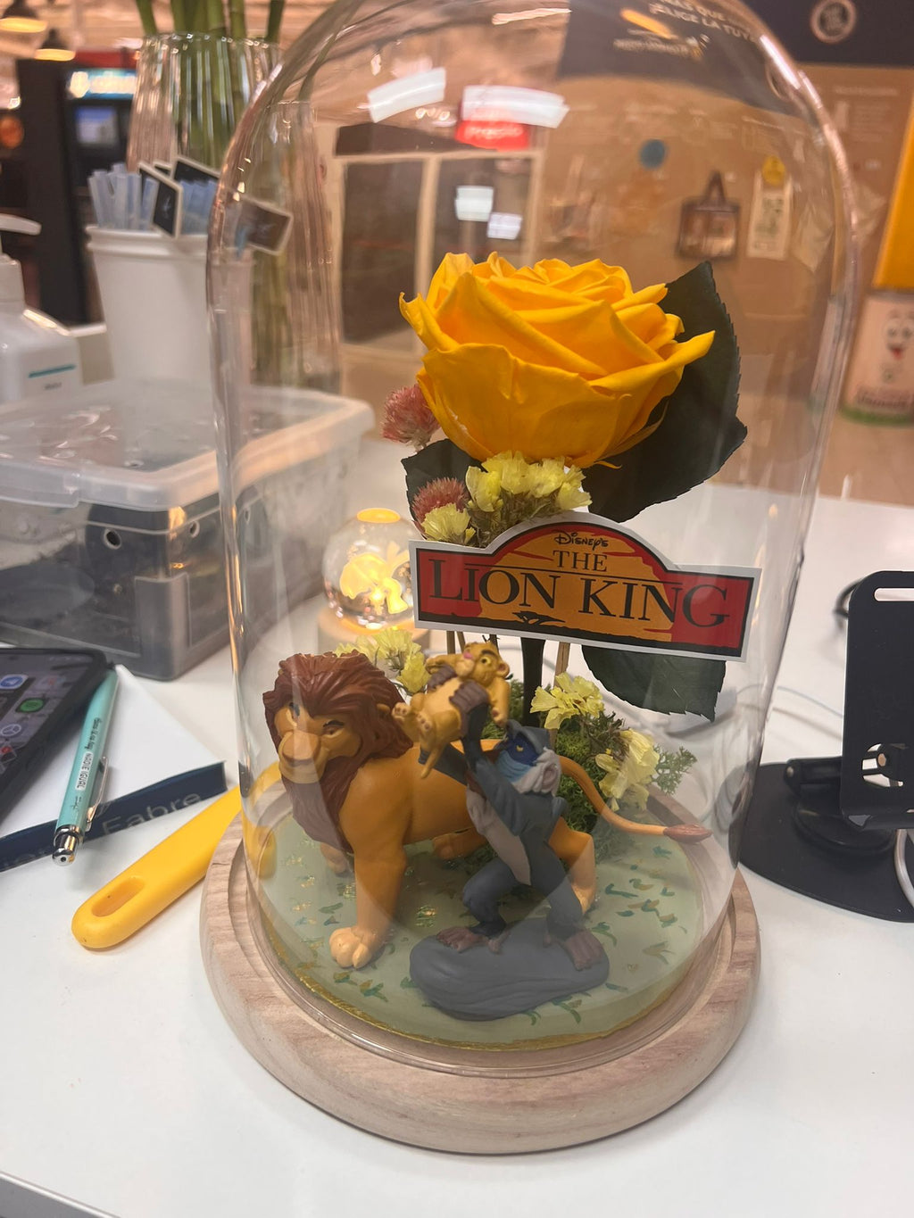 CUPULA PERSONALIZADA CON ROSA ETERNA
